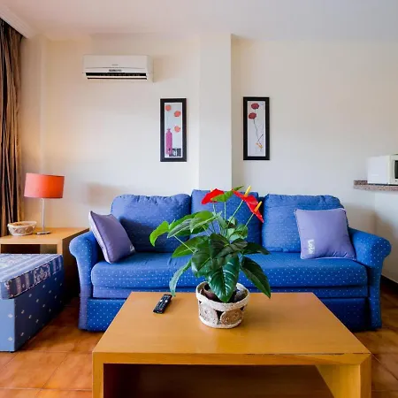 224 Royal Park Albatros Ac Heated Pool Apartman *