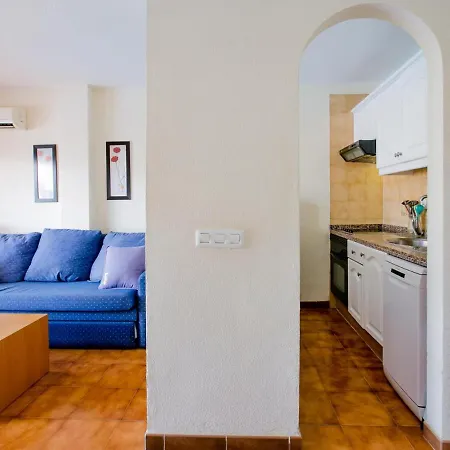 224 Royal Park Albatros Ac Heated Pool Apartman *